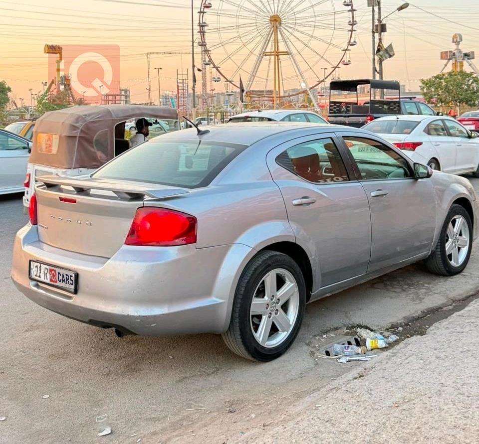 Dodge Avenger